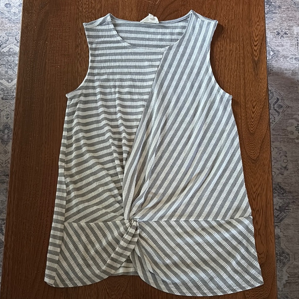 Dept 222 Striped Sleeveless Twist Top small